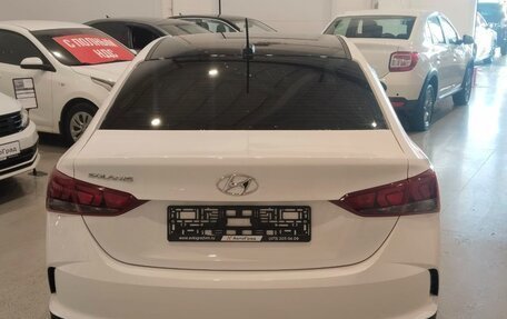 Hyundai Solaris II рестайлинг, 2021 год, 1 820 000 рублей, 5 фотография