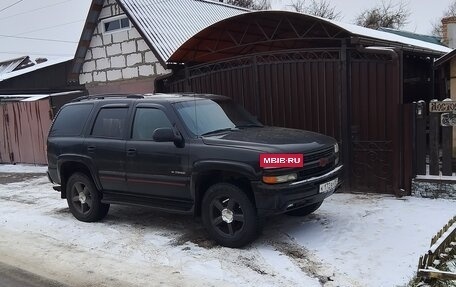 Chevrolet Tahoe II, 2000 год, 800 000 рублей, 3 фотография