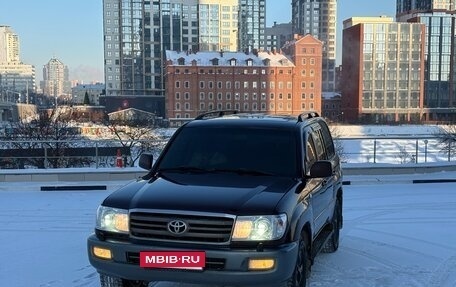 Toyota Land Cruiser 100 рестайлинг 2, 2006 год, 1 450 000 рублей, 8 фотография