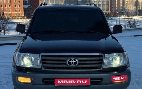 Toyota Land Cruiser 100 рестайлинг 2, 2006 год, 1 450 000 рублей, 6 фотография