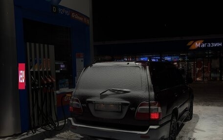 Toyota Land Cruiser 100 рестайлинг 2, 2006 год, 1 450 000 рублей, 27 фотография