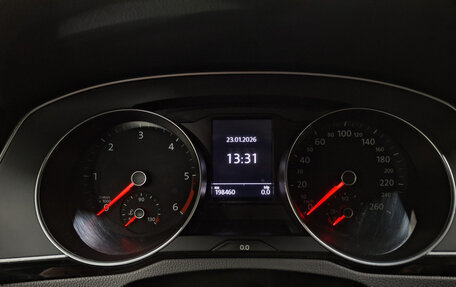 Volkswagen Passat B8 рестайлинг, 2018 год, 1 870 000 рублей, 13 фотография