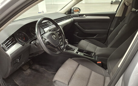 Volkswagen Passat B8 рестайлинг, 2018 год, 1 870 000 рублей, 16 фотография