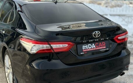 Toyota Camry, 2019 год, 2 499 000 рублей, 9 фотография