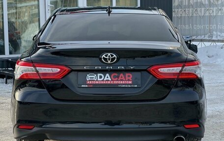 Toyota Camry, 2019 год, 2 499 000 рублей, 8 фотография