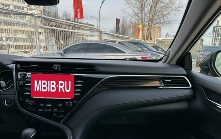 Toyota Camry, 2019 год, 2 499 000 рублей, 28 фотография