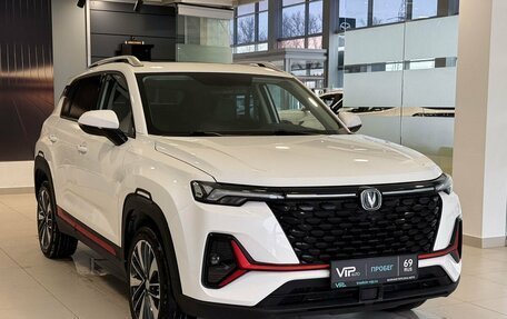 Changan CS35 Plus, 2023 год, 1 935 000 рублей, 3 фотография