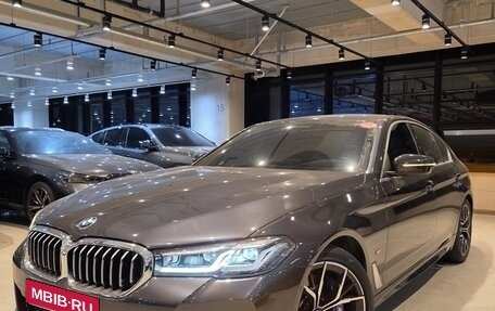 BMW 5 серия, 2022 год, 7 100 000 рублей, 1 фотография