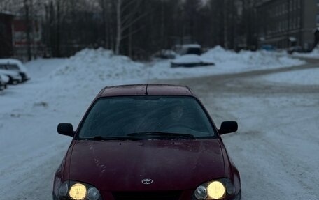 Toyota Avensis III рестайлинг, 1999 год, 165 000 рублей, 1 фотография