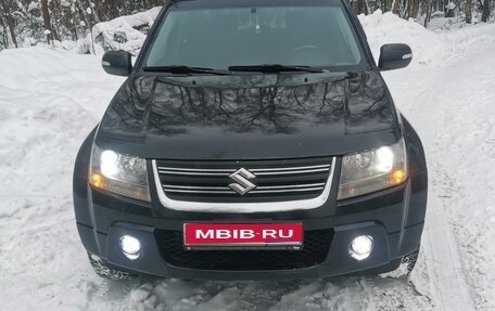 Suzuki Grand Vitara, 2011 год, 920 000 рублей, 1 фотография