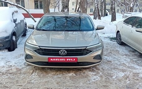 Volkswagen Polo VI (EU Market), 2020 год, 1 650 000 рублей, 1 фотография