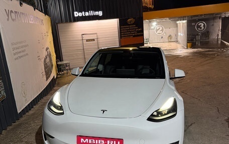 Tesla Model Y I, 2022 год, 4 250 000 рублей, 1 фотография