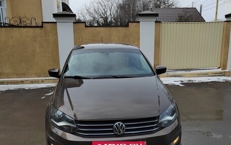 Volkswagen Polo VI (EU Market), 2017 год, 1 200 000 рублей, 1 фотография
