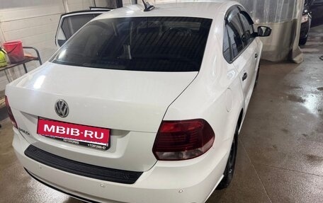 Volkswagen Polo VI (EU Market), 2019 год, 1 090 000 рублей, 2 фотография