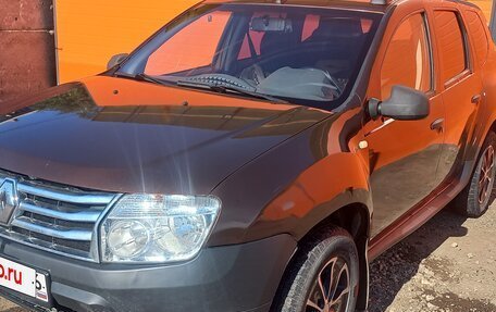 Renault Duster I рестайлинг, 2013 год, 570 000 рублей, 2 фотография