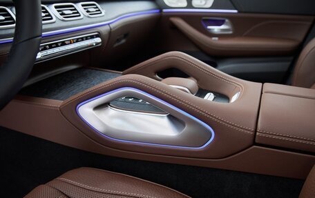 Mercedes-Benz GLE, 2025 год, 15 675 000 рублей, 22 фотография