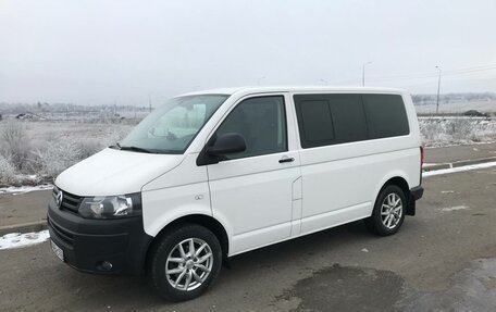 Volkswagen Caravelle T5, 2013 год, 2 фотография