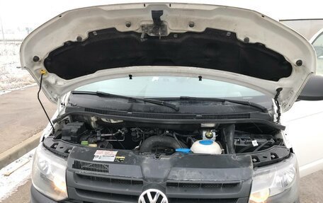 Volkswagen Caravelle T5, 2013 год, 7 фотография