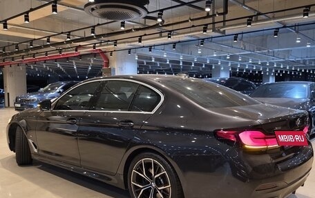 BMW 5 серия, 2022 год, 7 100 000 рублей, 11 фотография