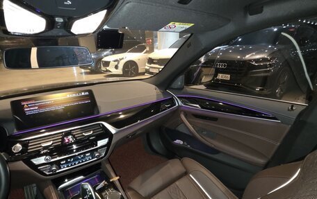 BMW 5 серия, 2022 год, 7 100 000 рублей, 30 фотография