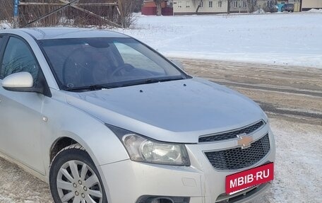Chevrolet Cruze II, 2012 год, 530 000 рублей, 2 фотография