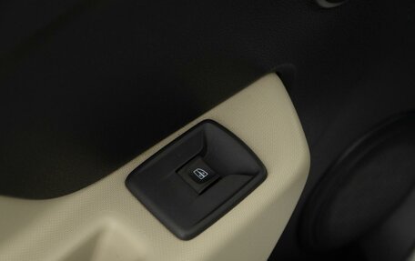 Renault Logan II, 2019 год, 1 298 055 рублей, 18 фотография