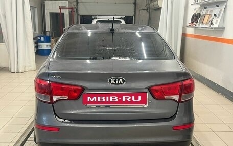 KIA Rio III рестайлинг, 2017 год, 958 000 рублей, 4 фотография