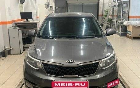 KIA Rio III рестайлинг, 2017 год, 958 000 рублей, 3 фотография