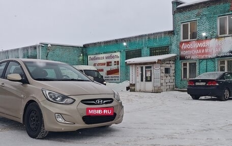 Hyundai Solaris II рестайлинг, 2011 год, 935 000 рублей, 3 фотография