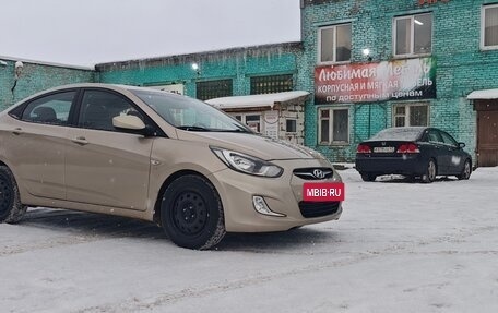 Hyundai Solaris II рестайлинг, 2011 год, 935 000 рублей, 4 фотография