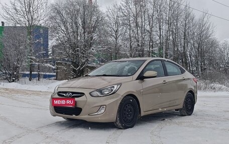Hyundai Solaris II рестайлинг, 2011 год, 935 000 рублей, 2 фотография