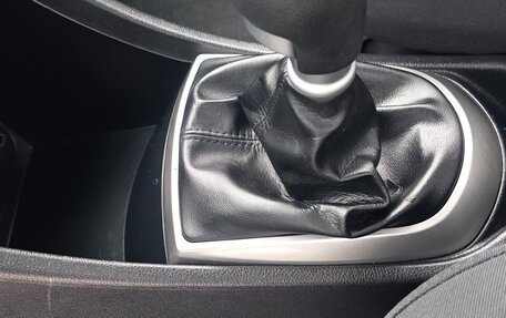 Hyundai Solaris II рестайлинг, 2011 год, 935 000 рублей, 28 фотография