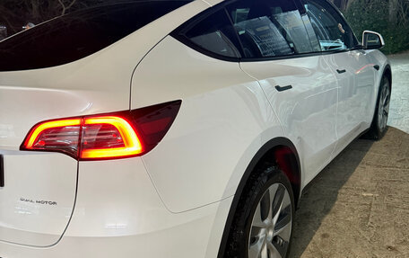 Tesla Model Y I, 2022 год, 4 250 000 рублей, 4 фотография