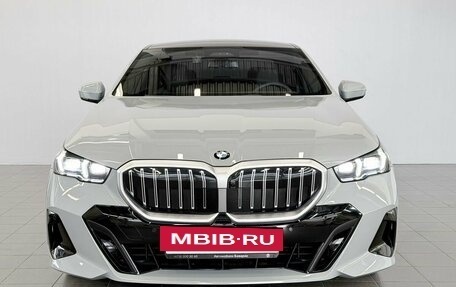 BMW 5 серия, 2024 год, 8 470 000 рублей, 3 фотография