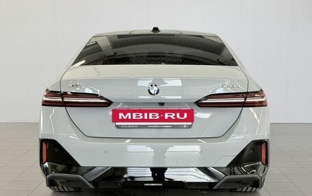 BMW 5 серия, 2024 год, 8 470 000 рублей, 10 фотография