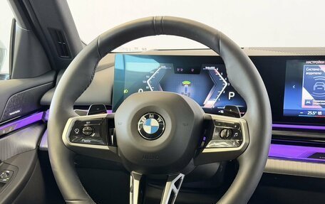 BMW 5 серия, 2024 год, 8 470 000 рублей, 26 фотография