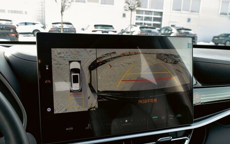 Toyota Highlander, 2025 год, 4 455 000 рублей, 14 фотография