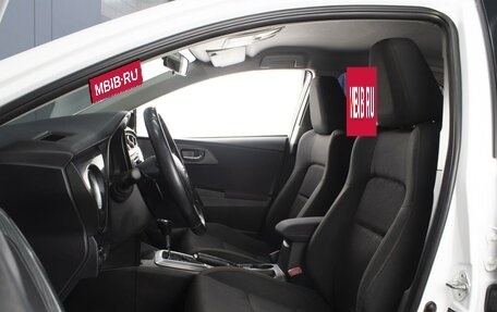 Toyota Auris II, 2012 год, 1 160 000 рублей, 9 фотография