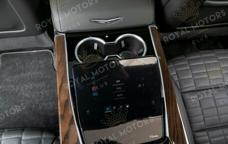 Cadillac Escalade V, 2025 год, 26 900 000 рублей, 22 фотография