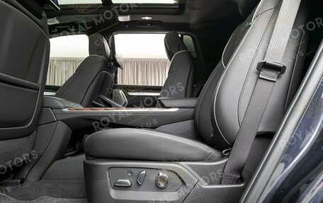 Cadillac Escalade V, 2025 год, 26 900 000 рублей, 24 фотография