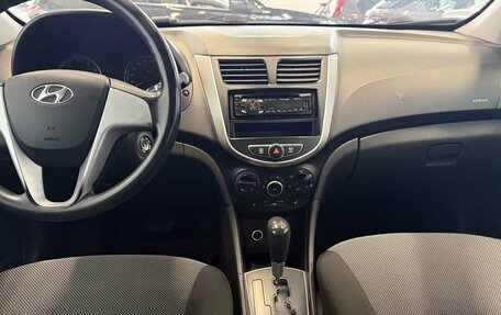 Hyundai Solaris II рестайлинг, 2011 год, 650 000 рублей, 9 фотография