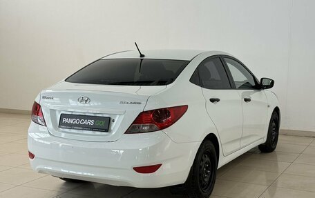 Hyundai Solaris II рестайлинг, 2011 год, 650 000 рублей, 4 фотография