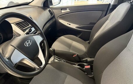 Hyundai Solaris II рестайлинг, 2011 год, 650 000 рублей, 7 фотография