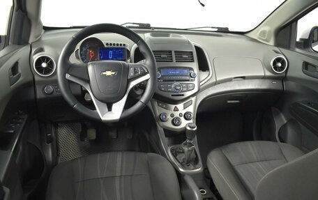 Chevrolet Aveo III, 2015 год, 537 200 рублей, 6 фотография
