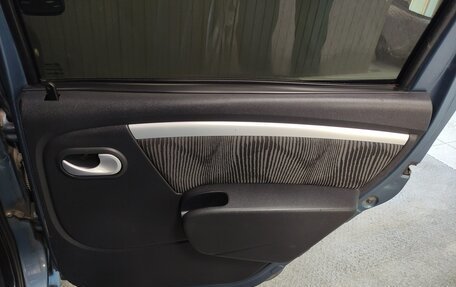 Renault Logan I, 2011 год, 360 000 рублей, 16 фотография