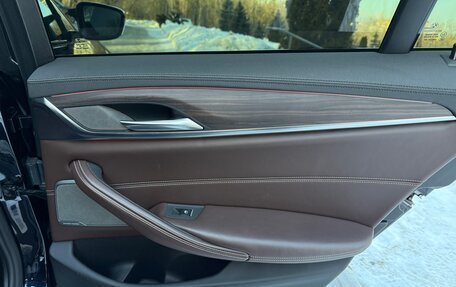 BMW 5 серия, 2018 год, 4 700 000 рублей, 19 фотография