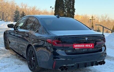 BMW 5 серия, 2018 год, 4 700 000 рублей, 32 фотография