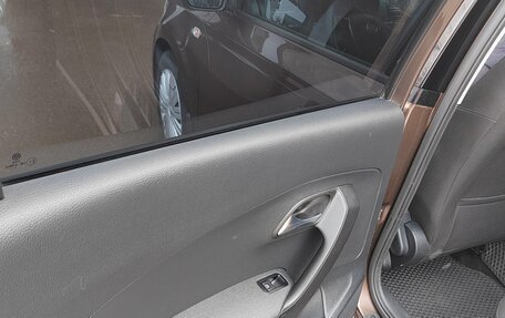 Volkswagen Polo VI (EU Market), 2017 год, 1 200 000 рублей, 6 фотография