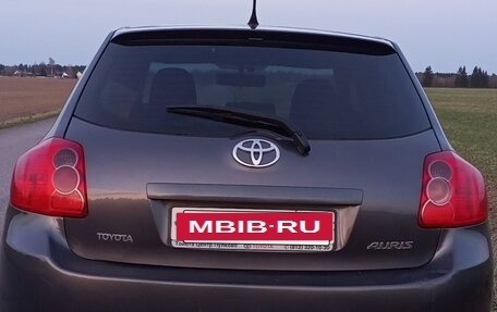 Toyota Auris II, 2008 год, 580 000 рублей, 2 фотография