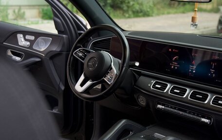 Mercedes-Benz GLS, 2020 год, 9 950 000 рублей, 2 фотография